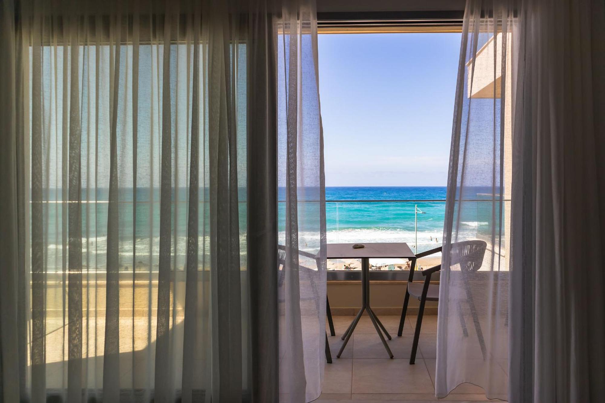 Batis Beach Hotel Rethymno  Exterior photo