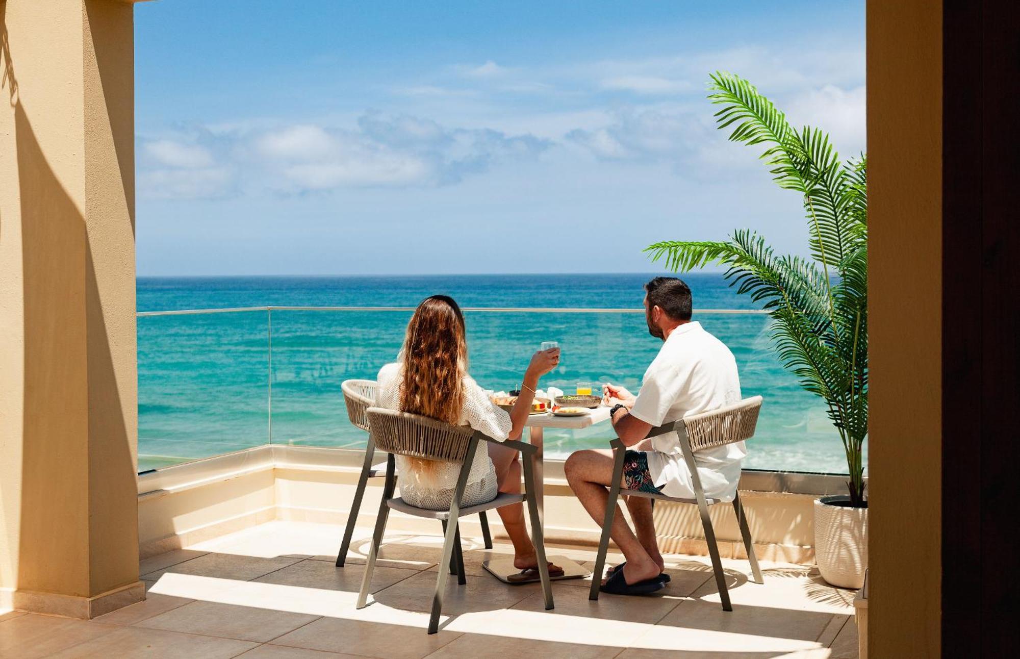 Batis Beach Hotel Rethymno  Exterior photo