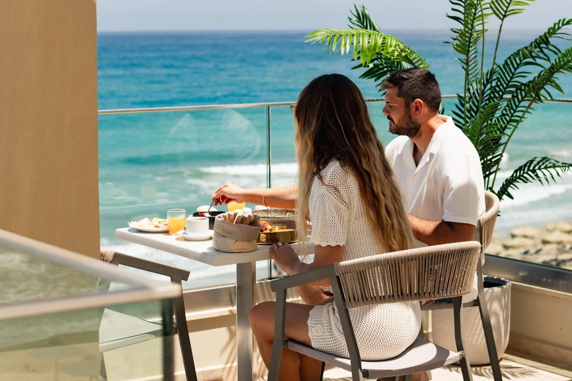 Batis Beach Hotel Rethymno  Exterior photo