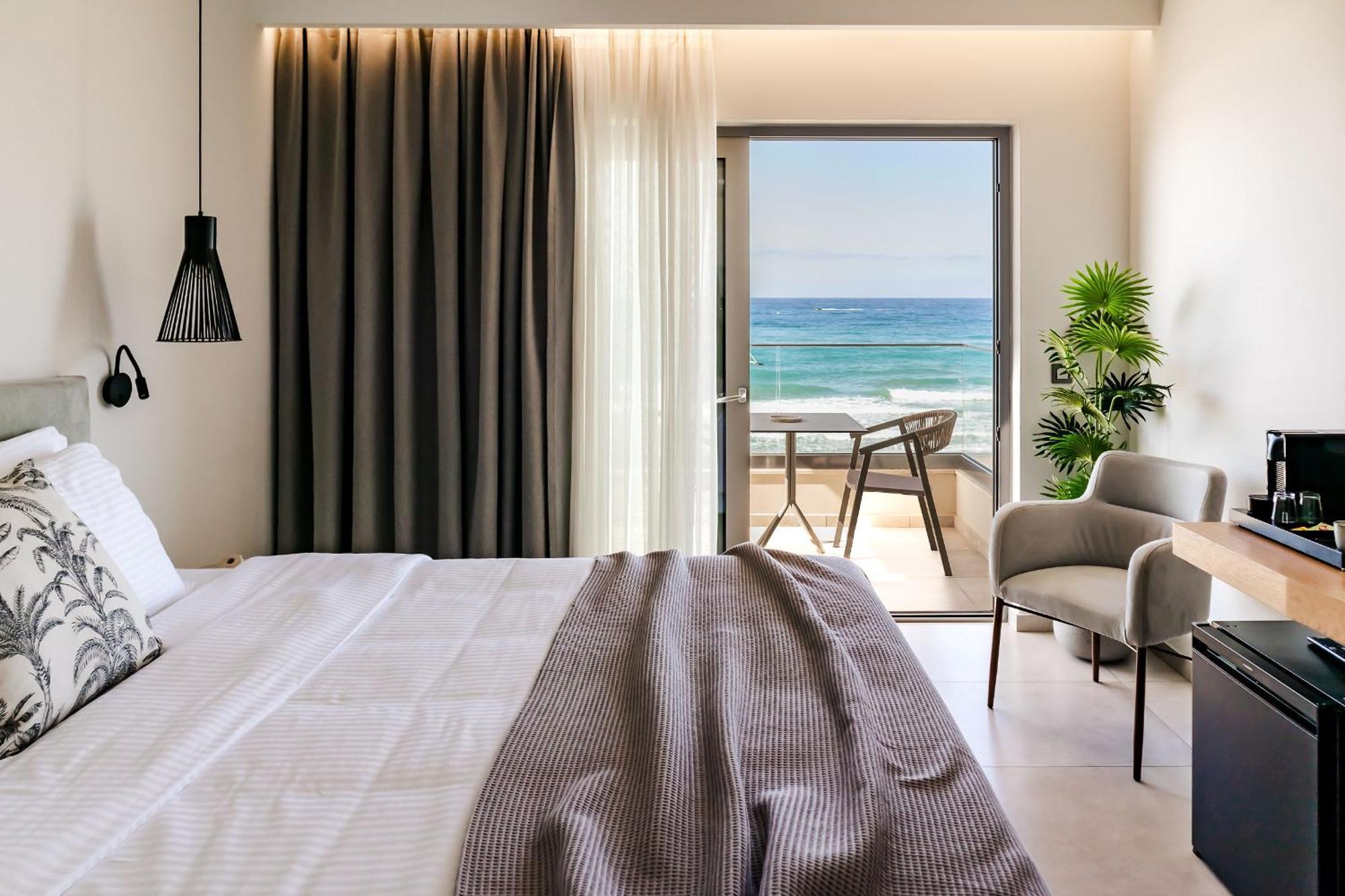 Batis Beach Hotel Rethymno  Exterior photo